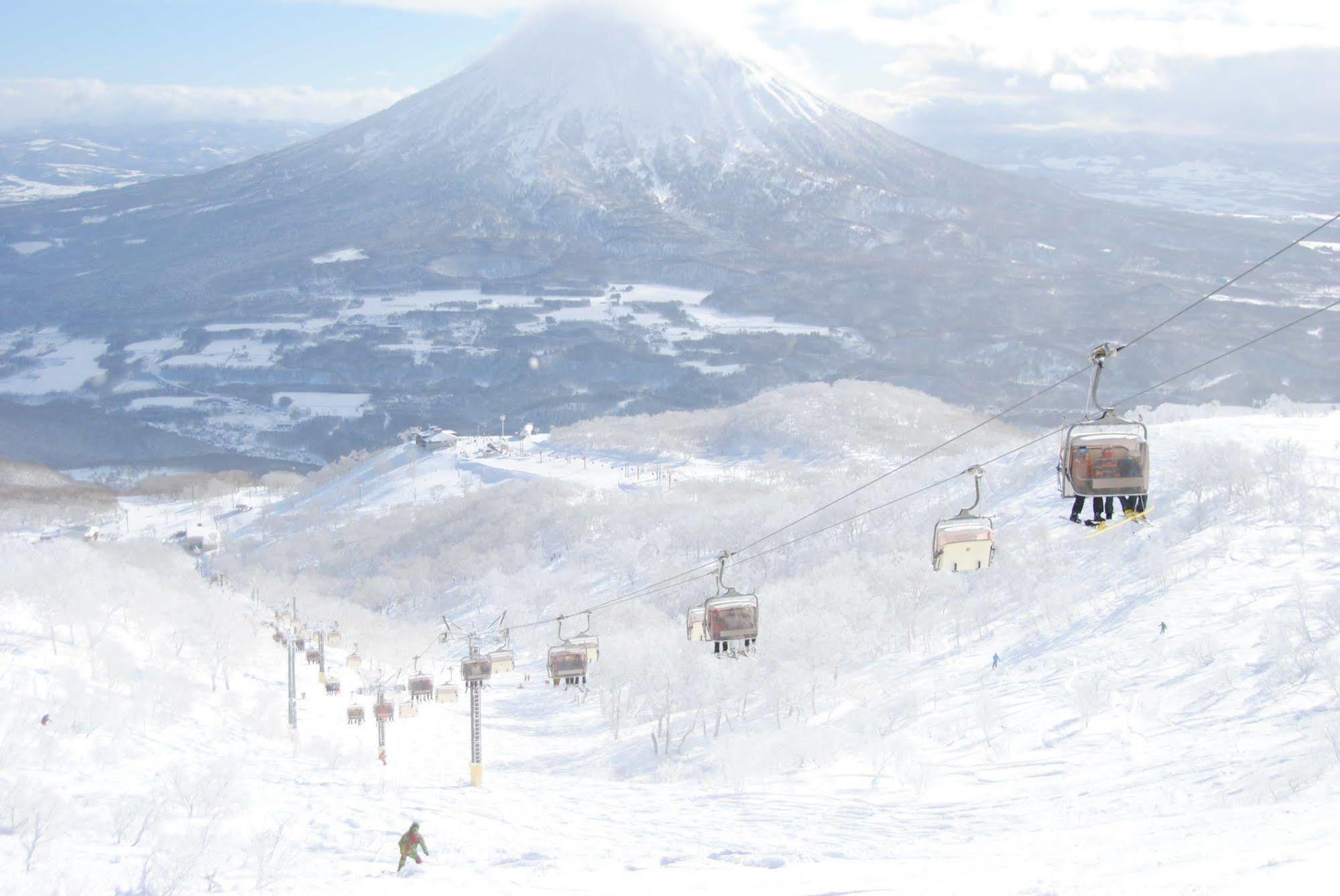 Annupuri Oasis Lodge Niseko Eksteriør billede